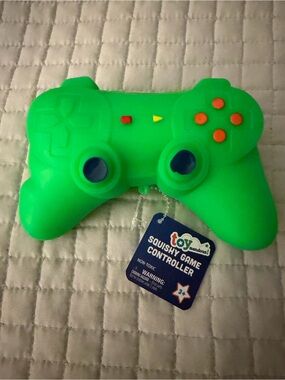 NWT Toymendous Squishy Game Controller Neon Green Sensory Fidget Toy